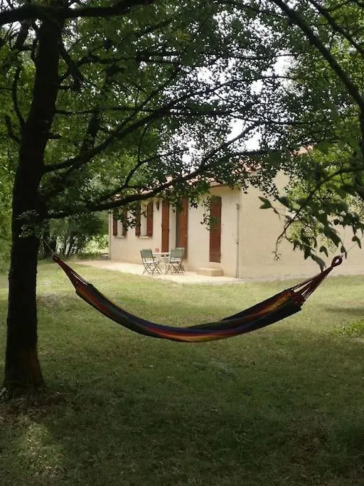 Hébergement de vacances Villa Un Gite Entierement Renove A La Campagne à Pern