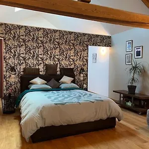 5-mn-vienne-confort-et-calme-a-la-campagne.hotels-rhonealpes.com/